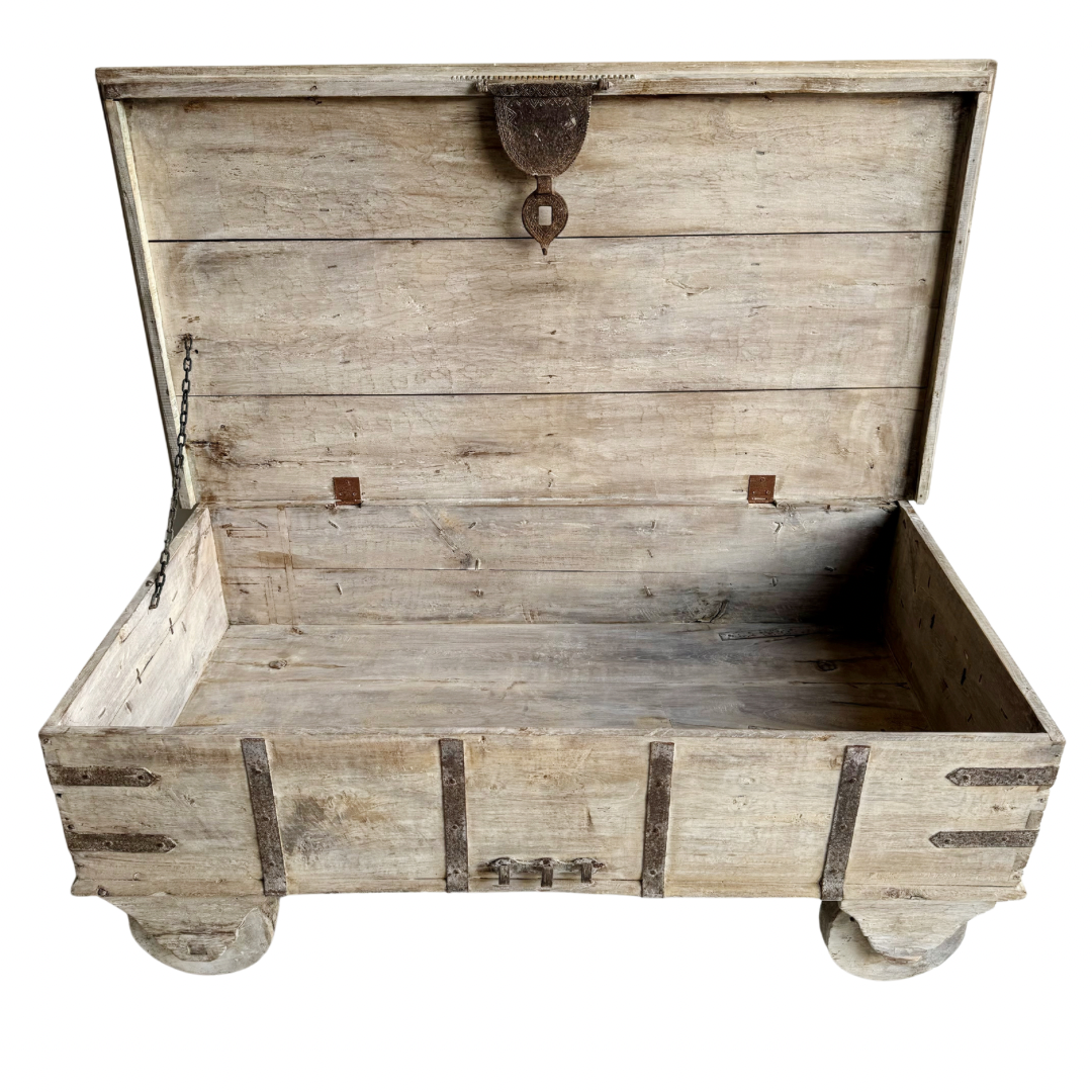 'Peppa' Vintage Indian Chest