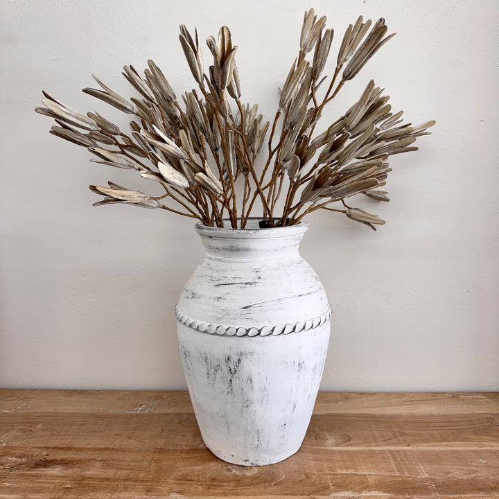 'Tova' Clay Vase - Whitewash