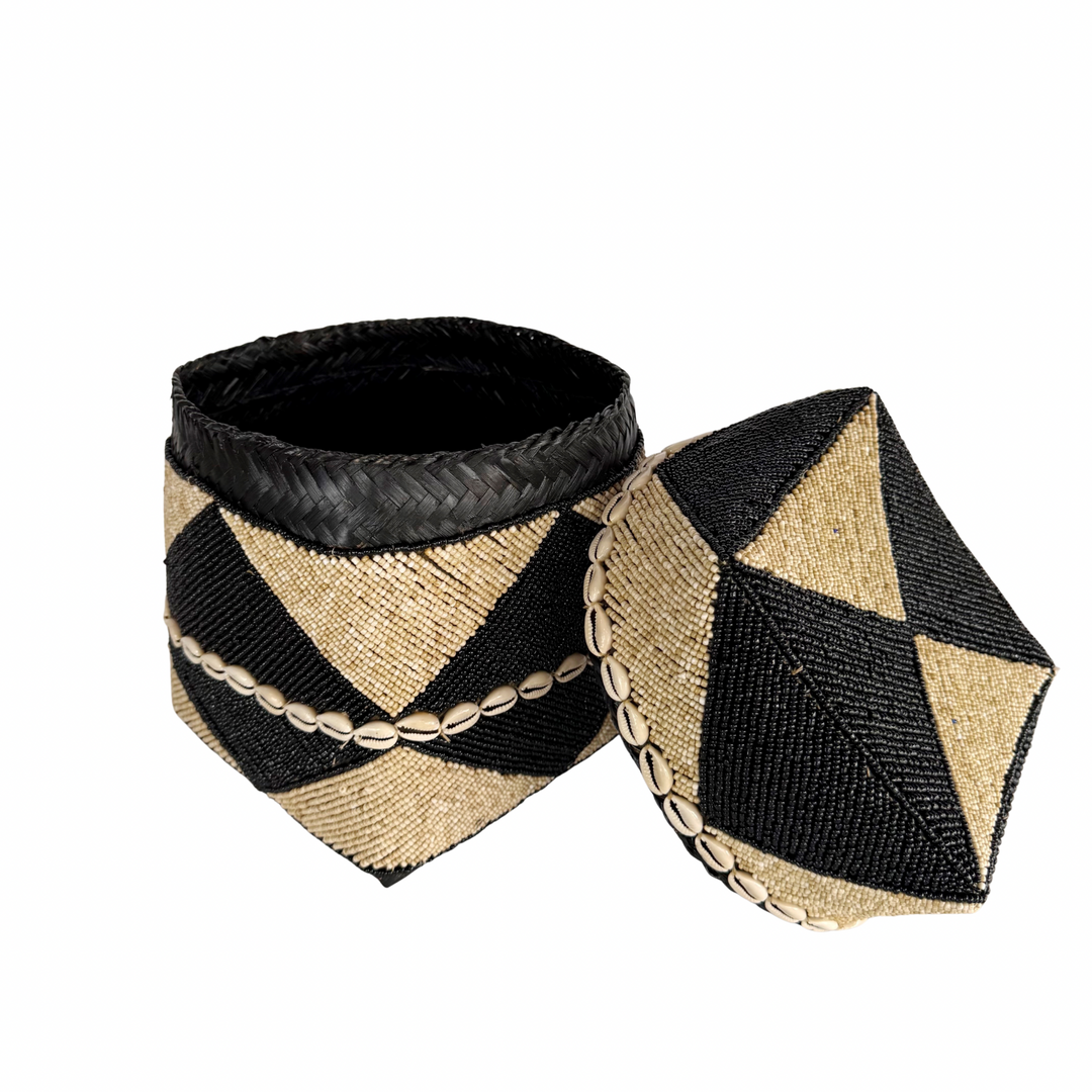 Nala Beaded Shell Box - Black/Sand