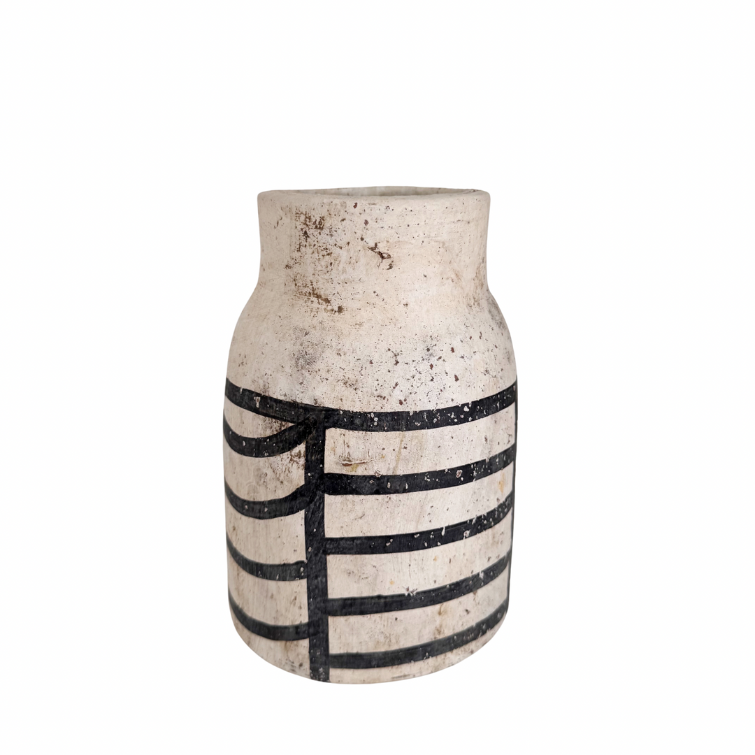 Leni Vase
