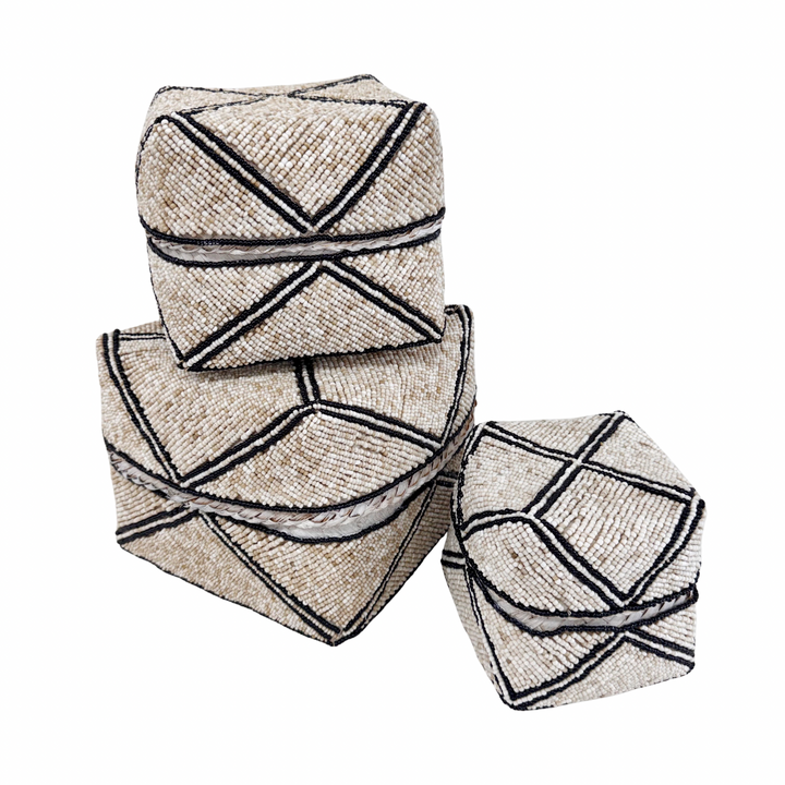 Mara Beaded Box - Sand/Black