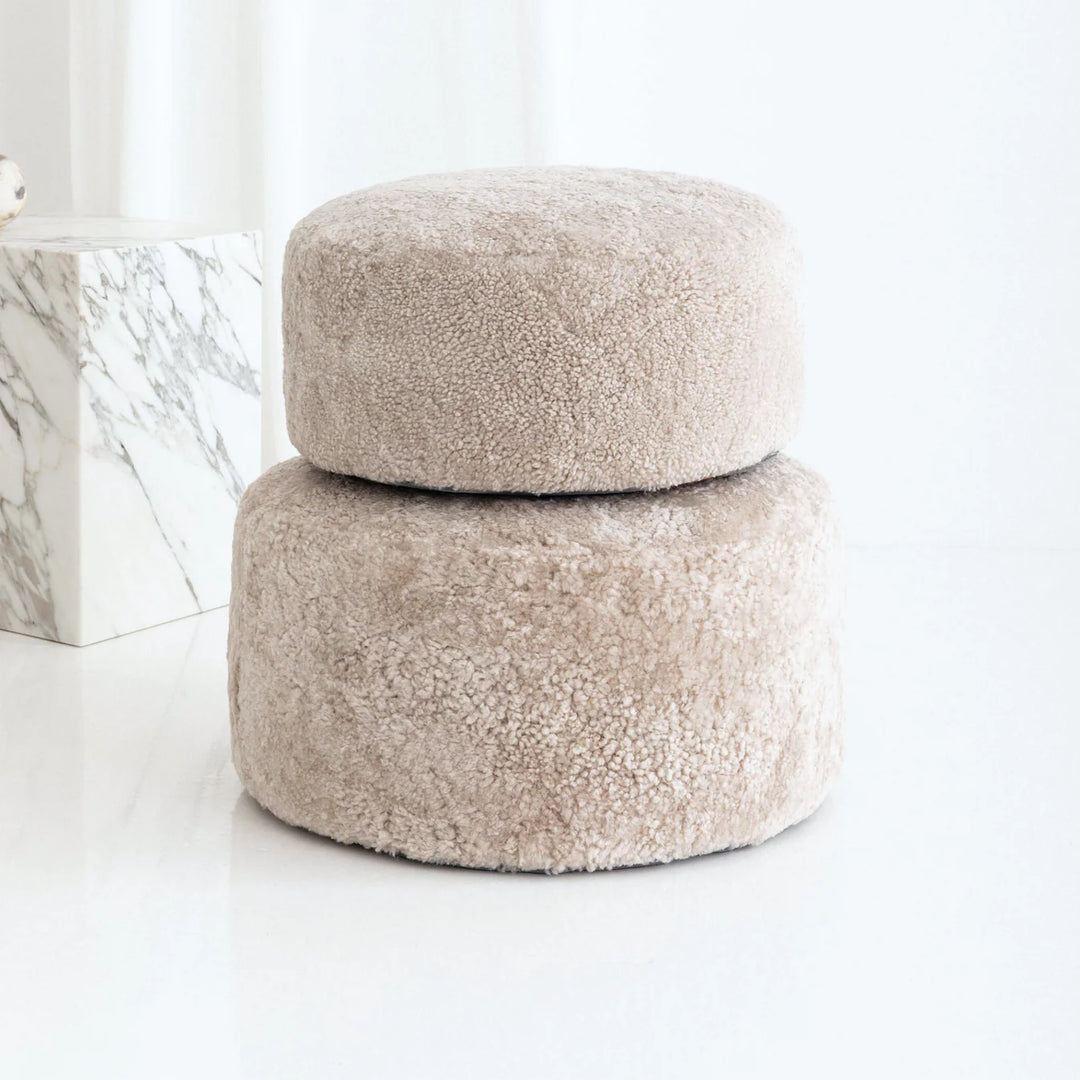 Short Curly Wool Ottoman 22x50cm - Leather/Oatmeal