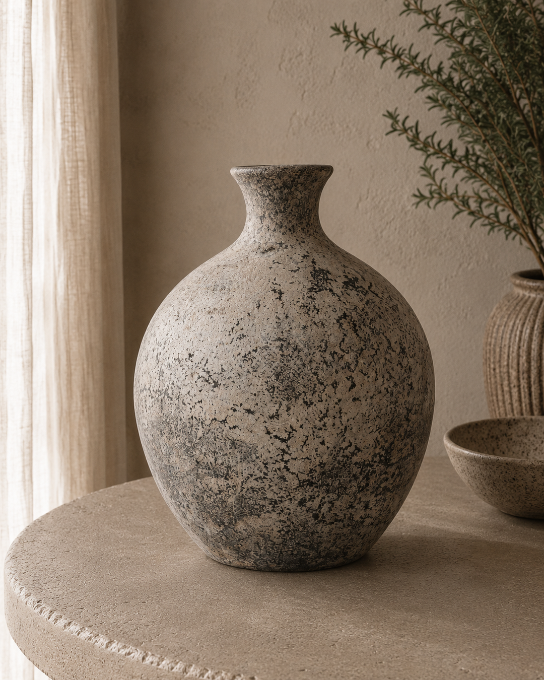 Sura Vase
