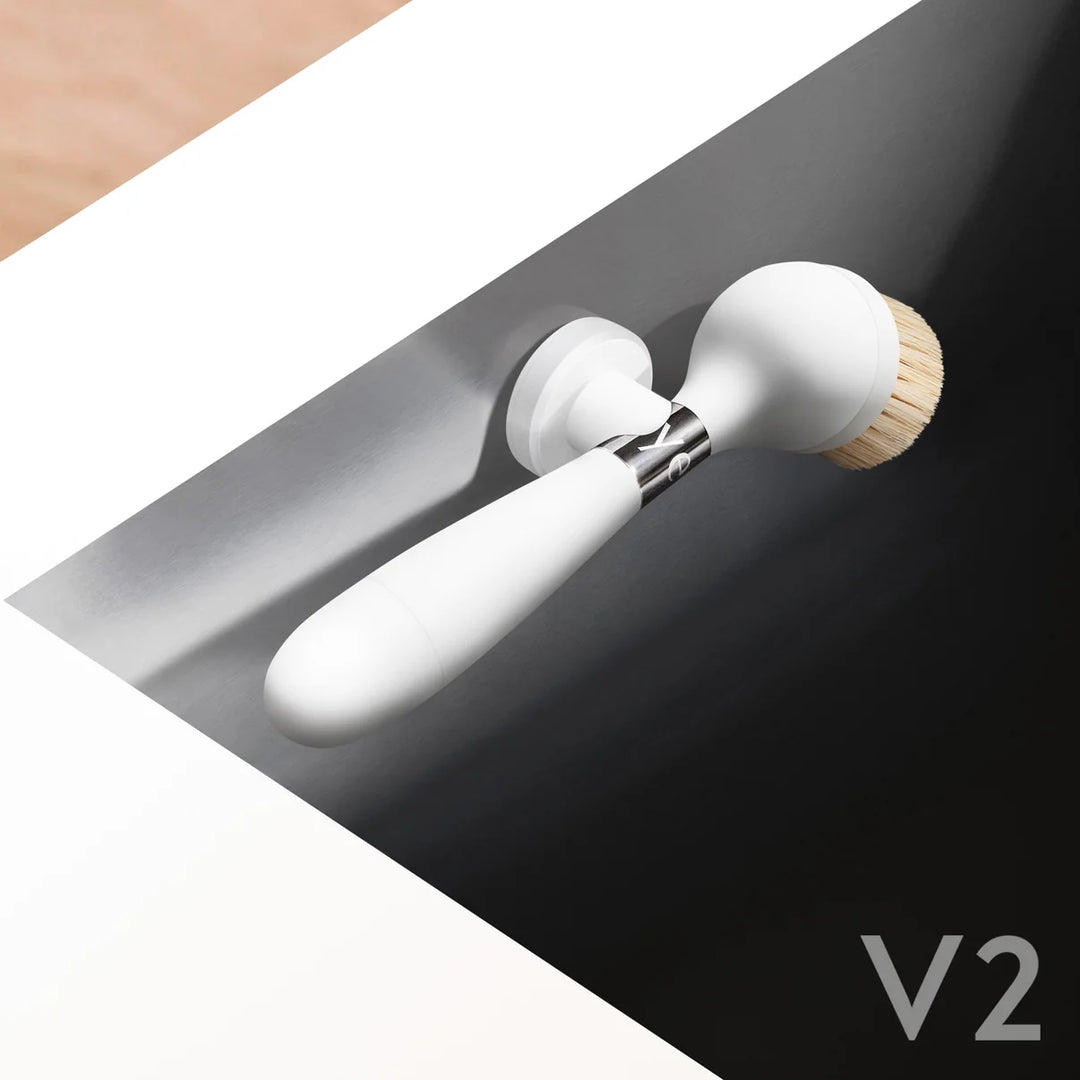The ONE DISH BRUSH V2 | With Suction Stand