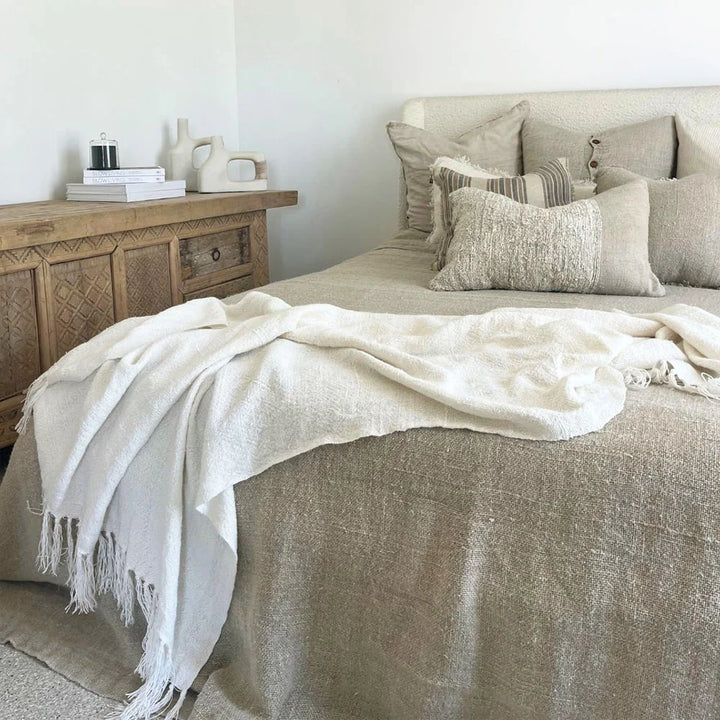 Bedouin Oversized Linen Throw - Ivory 200x140cm