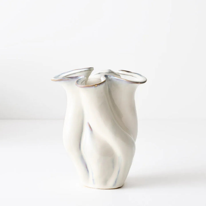 Vase Neva - Cloud (19cmh x 16cmd)