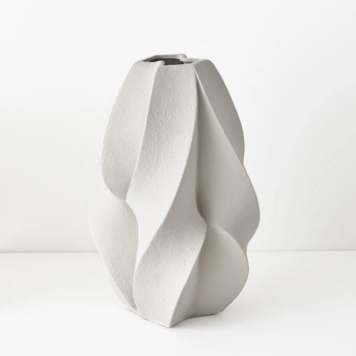 Amerigo Vase - Limestone