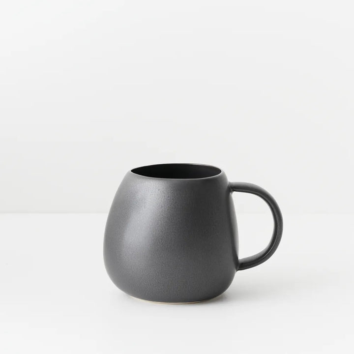 Element Mug - Black 14cml x 10cmw x 10.5cmh